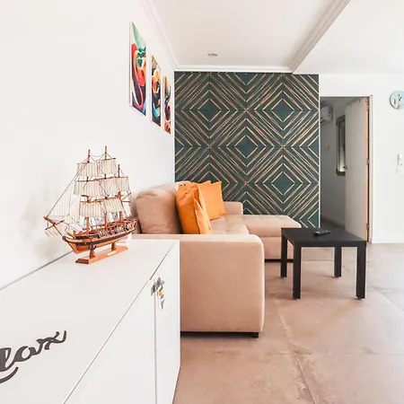 Magnolia - - By Bedzy