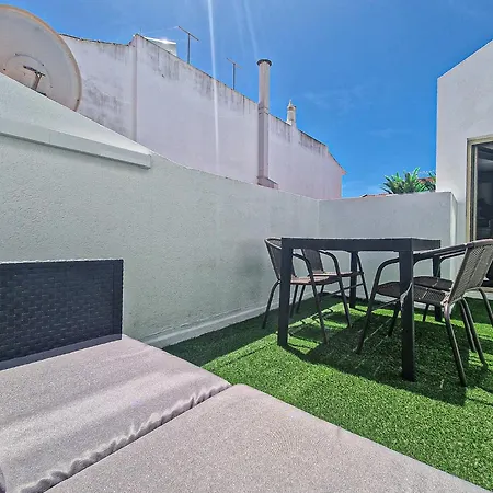 Magnolia - - By Bedzy Apartamento